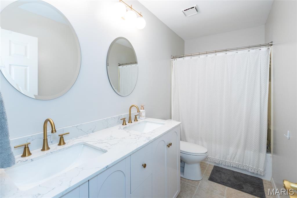 Thousand Oaks Two - Residential