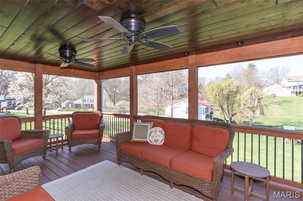 Thousand Oaks Two - Residential