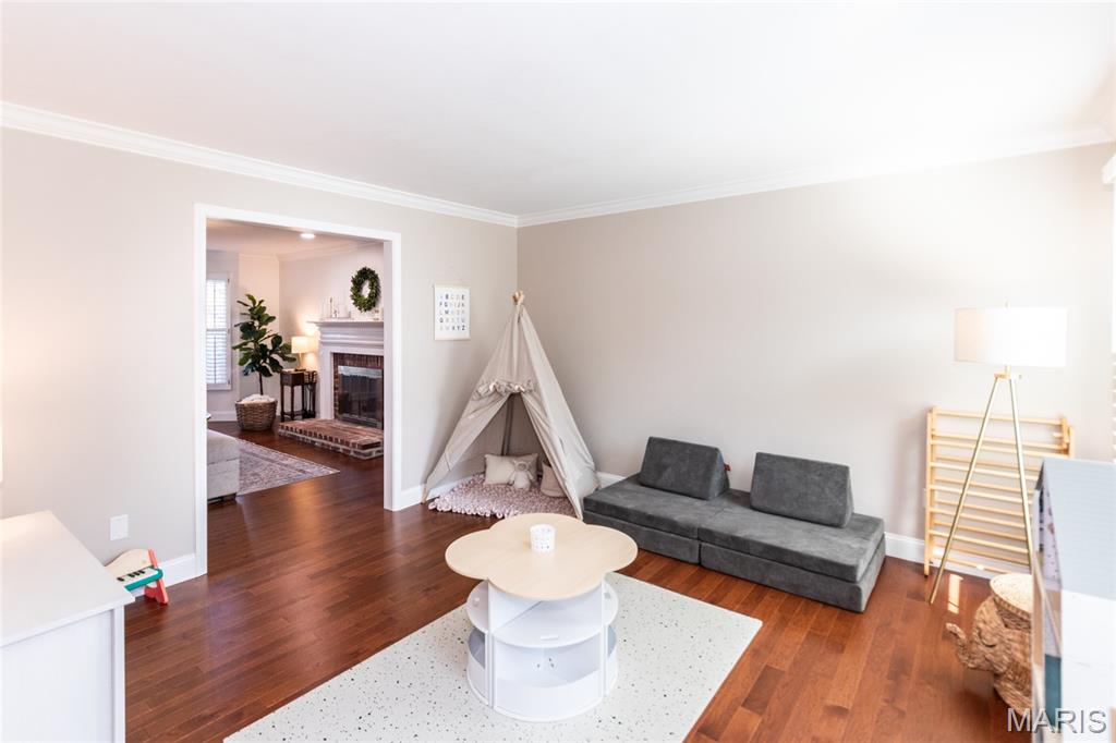 Thousand Oaks Two - Residential