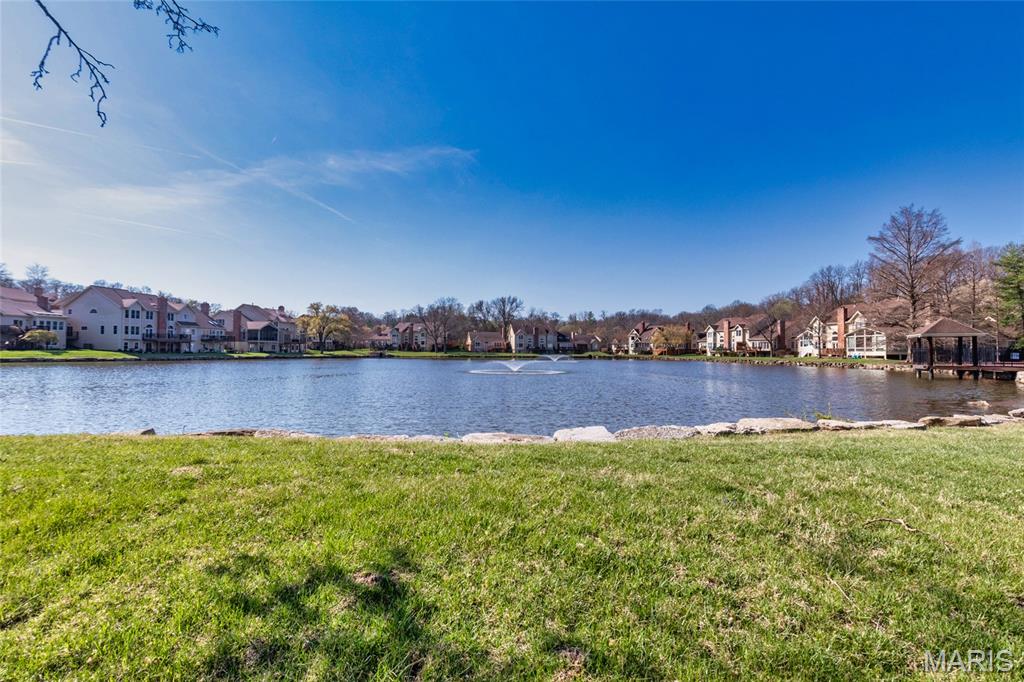 Thousand Oaks Two - Residential