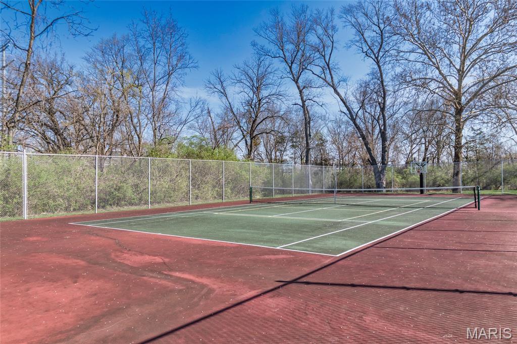 Thousand Oaks Two - Residential