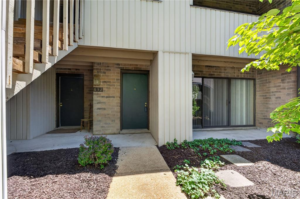 Old Ballas Village Condo - Residential