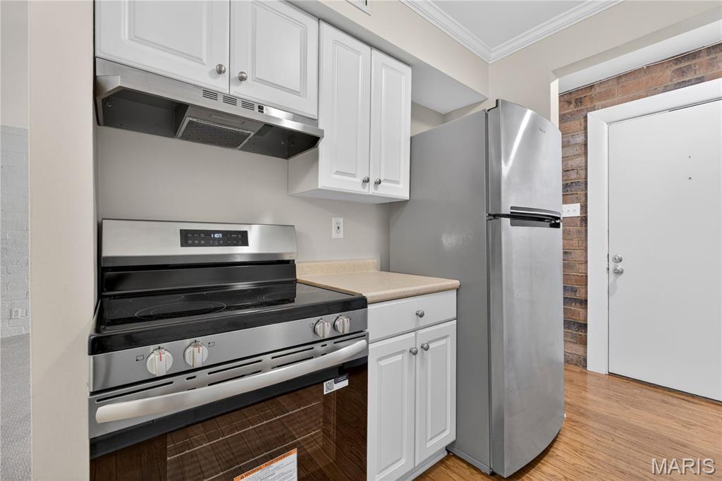 Old Ballas Village Condo - Residential