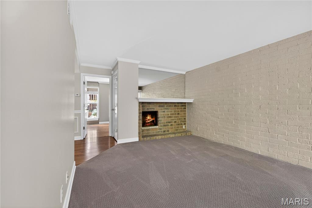 Old Ballas Village Condo - Residential