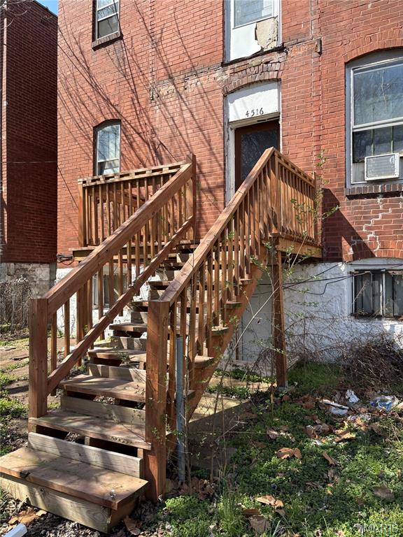 St Louis Commons Add - Residential Income