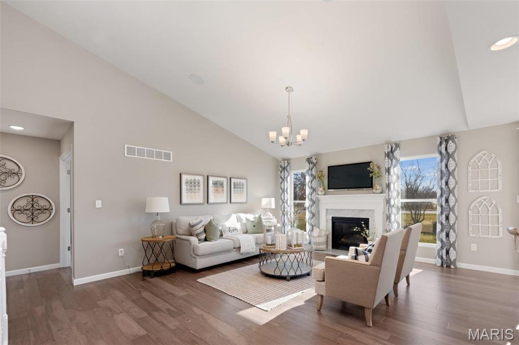 4609 Siesta Drive