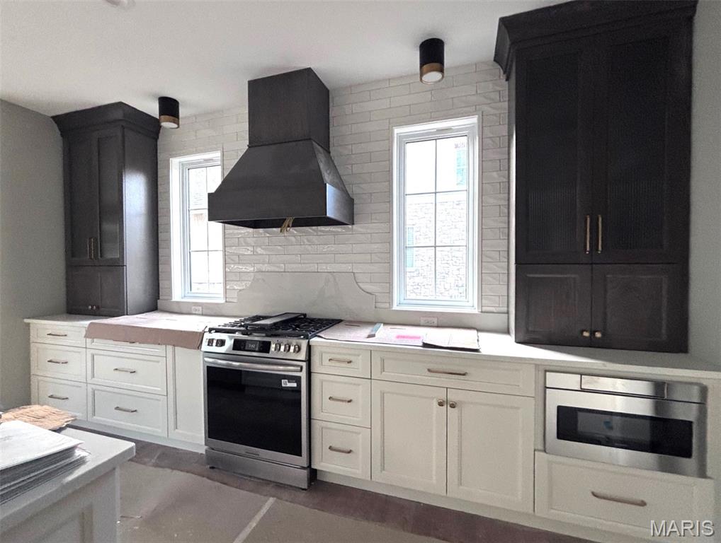 St Louis, Missouri 63122, United States, 5 Bedrooms Bedrooms, ,5 BathroomsBathrooms,Residential,Active,234312