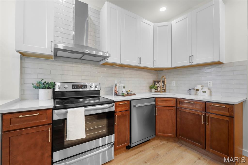 Russell Place Add - Residential