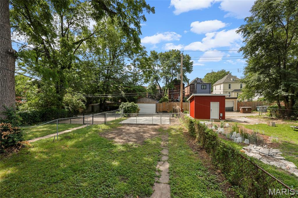 Russell Place Add - Residential