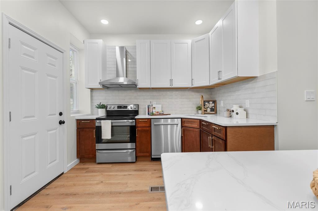 Russell Place Add - Residential
