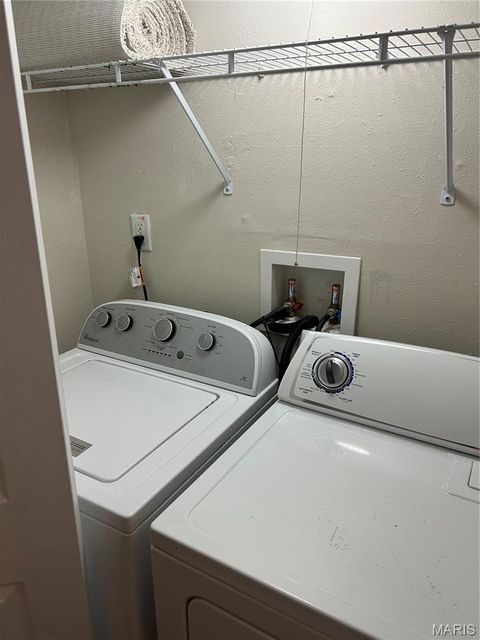 Tiny photo for 1951 Greenpoint Drive #103, Kirkwood, MO 63122 (MLS # 26025757)