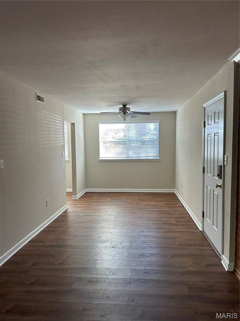 Tiny photo for 1951 Greenpoint Drive #103, Kirkwood, MO 63122 (MLS # 26025757)