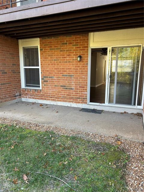 Tiny photo for 1951 Greenpoint Drive #103, Kirkwood, MO 63122 (MLS # 26025757)