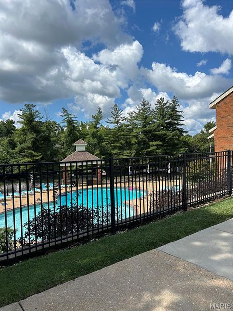 Tiny photo for 1951 Greenpoint Drive #103, Kirkwood, MO 63122 (MLS # 26025757)