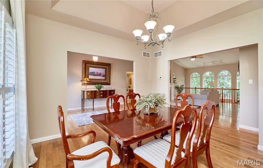 304 Crescent Oak Court