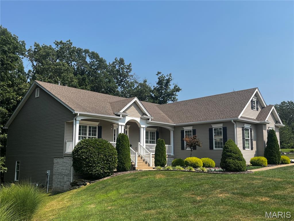 304 Crescent Oak Court