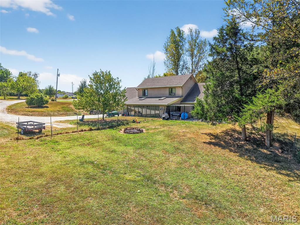 Wright City, Missouri 63390, United States, 3 Bedrooms Bedrooms, ,3 BathroomsBathrooms,Residential,Active,208742