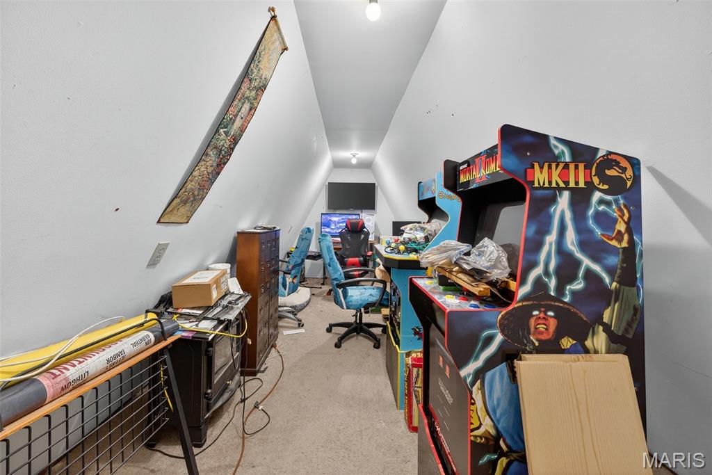 Wright City, Missouri 63390, United States, 3 Bedrooms Bedrooms, ,3 BathroomsBathrooms,Residential,Active,208742