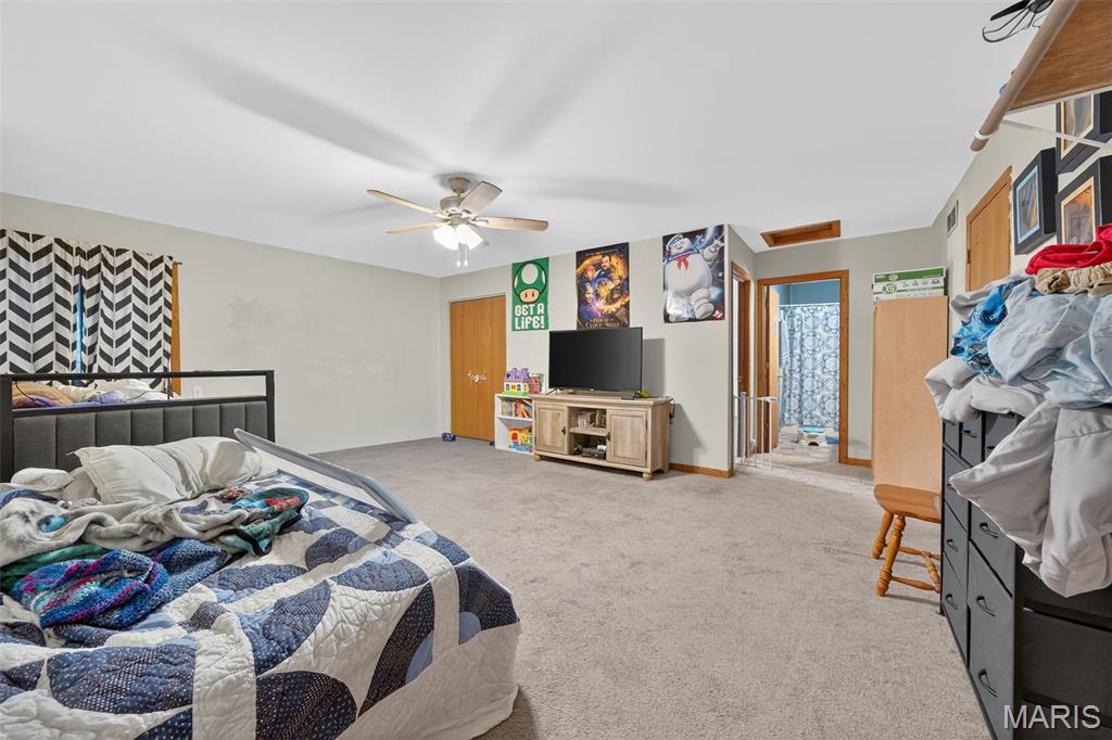 Wright City, Missouri 63390, United States, 3 Bedrooms Bedrooms, ,3 BathroomsBathrooms,Residential,Active,208742