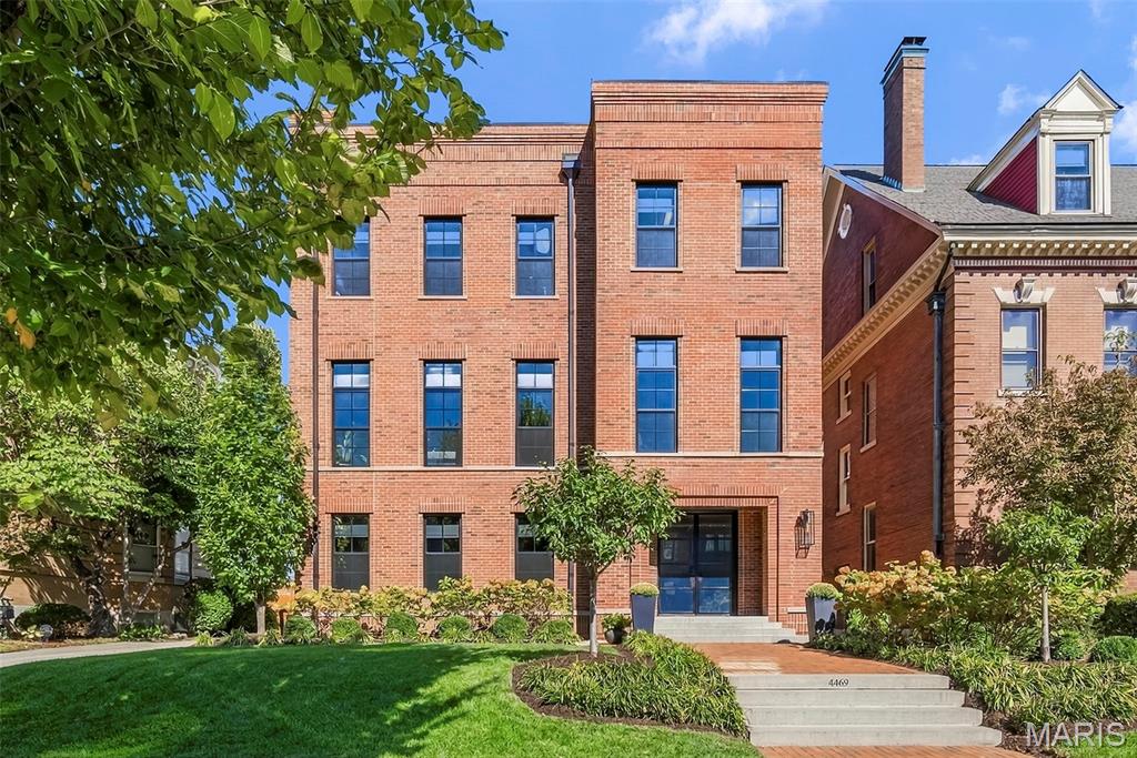 Photo of 4469 Westminster Place, St Louis, MO 63108 (MLS # 26067248)