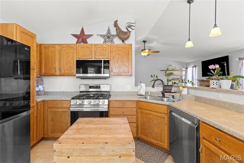 Tiny photo for 1811 Hackmann Hollow Drive, Wentzville, MO 63385 (MLS # 26048868)