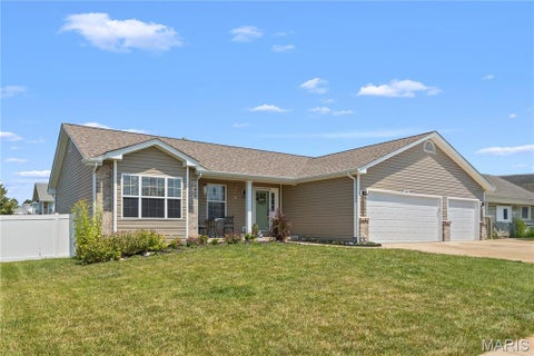 Photo of 1811 Hackmann Hollow Drive, Wentzville, MO 63385 (MLS # 26048868)