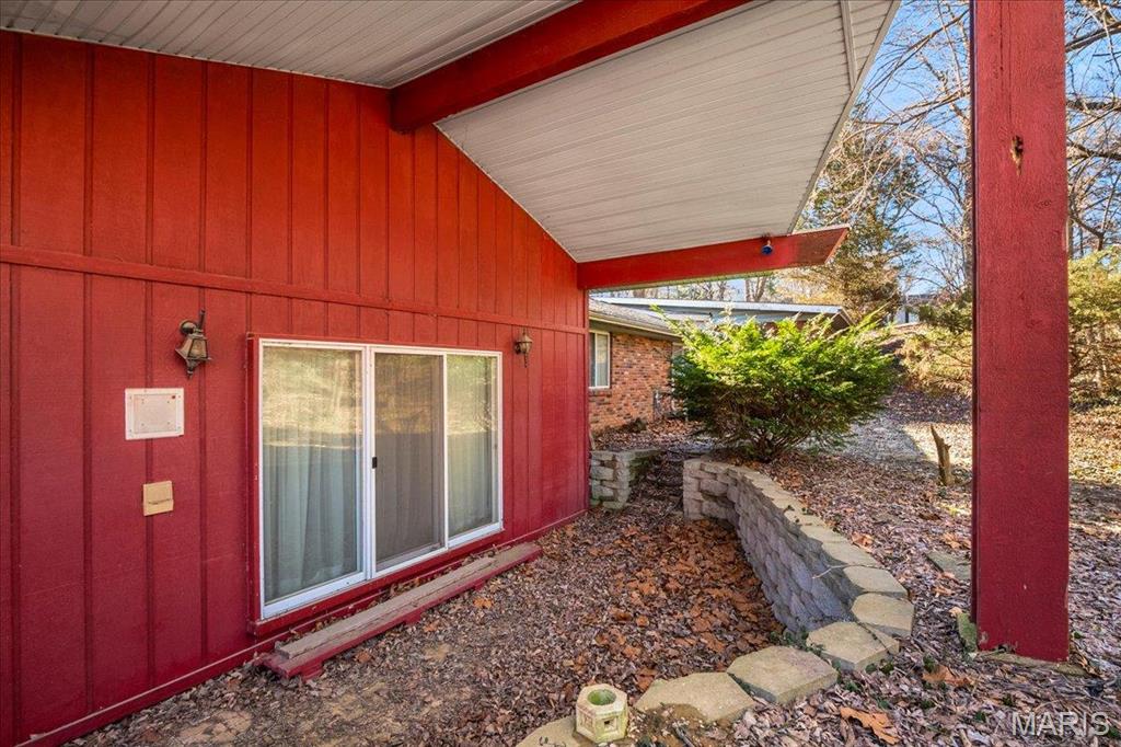 Collinsville, Illinois 62234, United States, 6 Bedrooms Bedrooms, ,4 BathroomsBathrooms,Residential,Active,78585