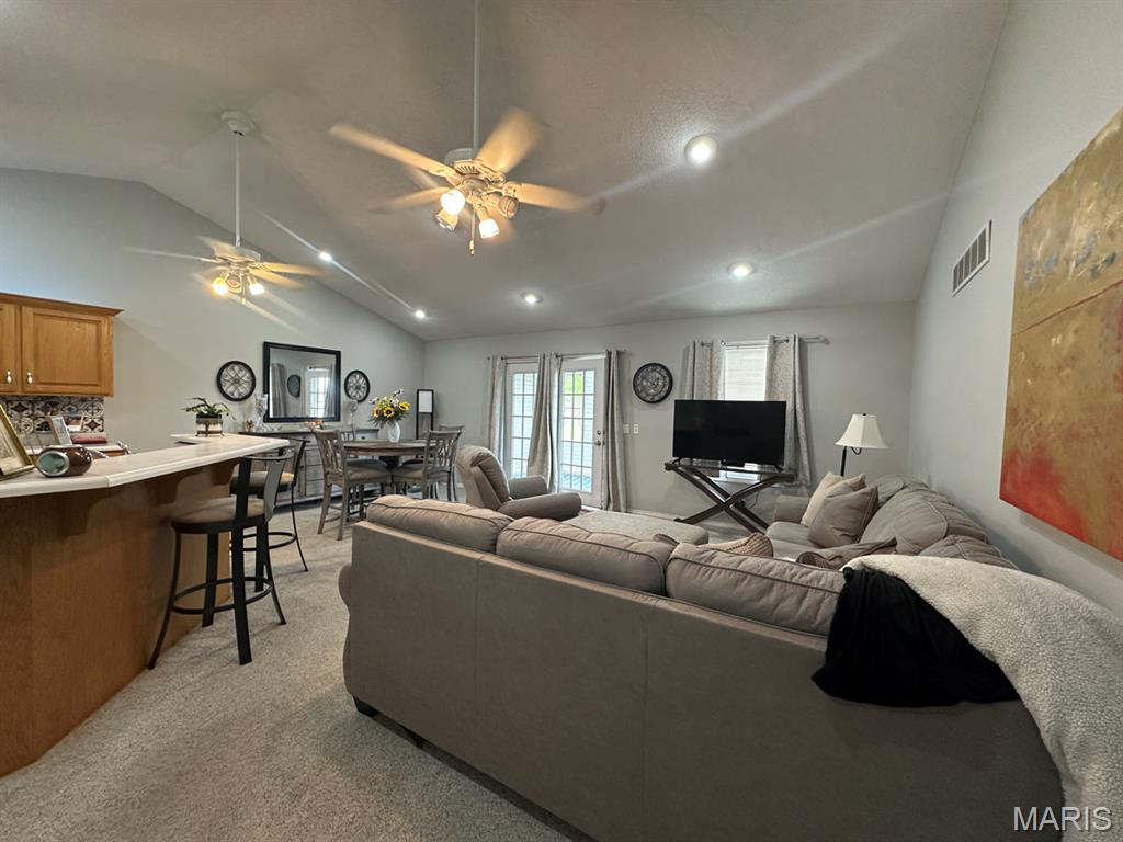Northwest Oaks - Residential Income