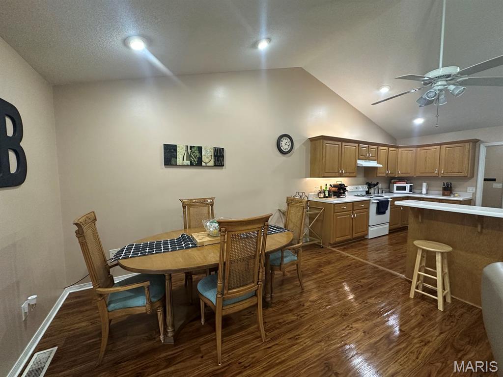 Northwest Oaks - Residential Income