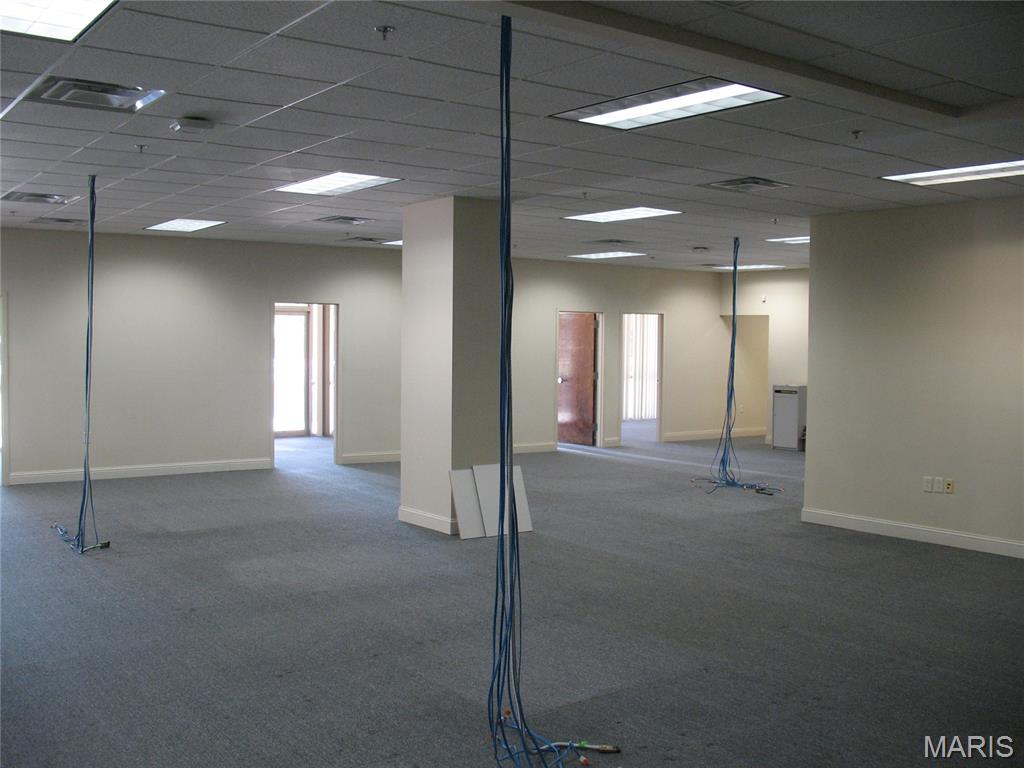 West Park I - Commercial Lease