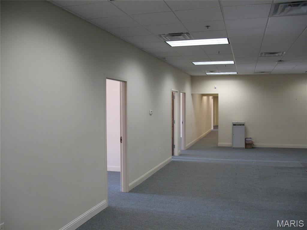 West Park I - Commercial Lease