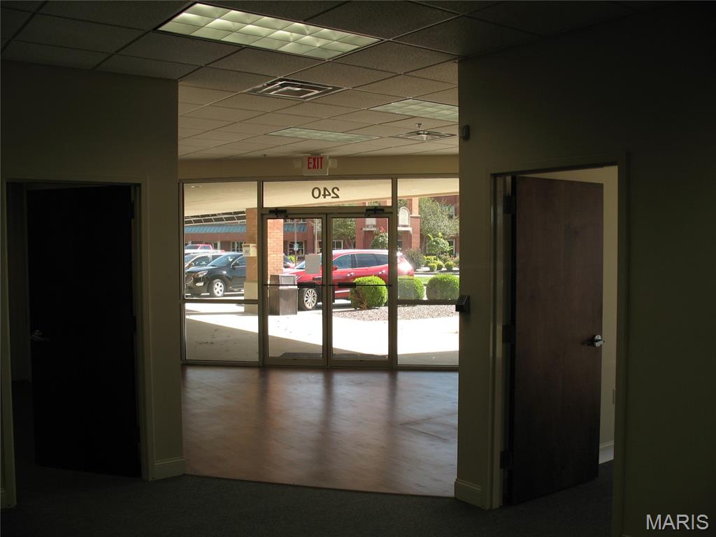 West Park I - Commercial Lease