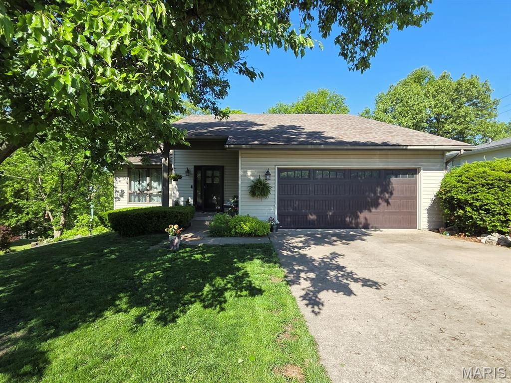 Photo of 403 Constantz Drive, Canton, MO 63435 (MLS # 26027969)