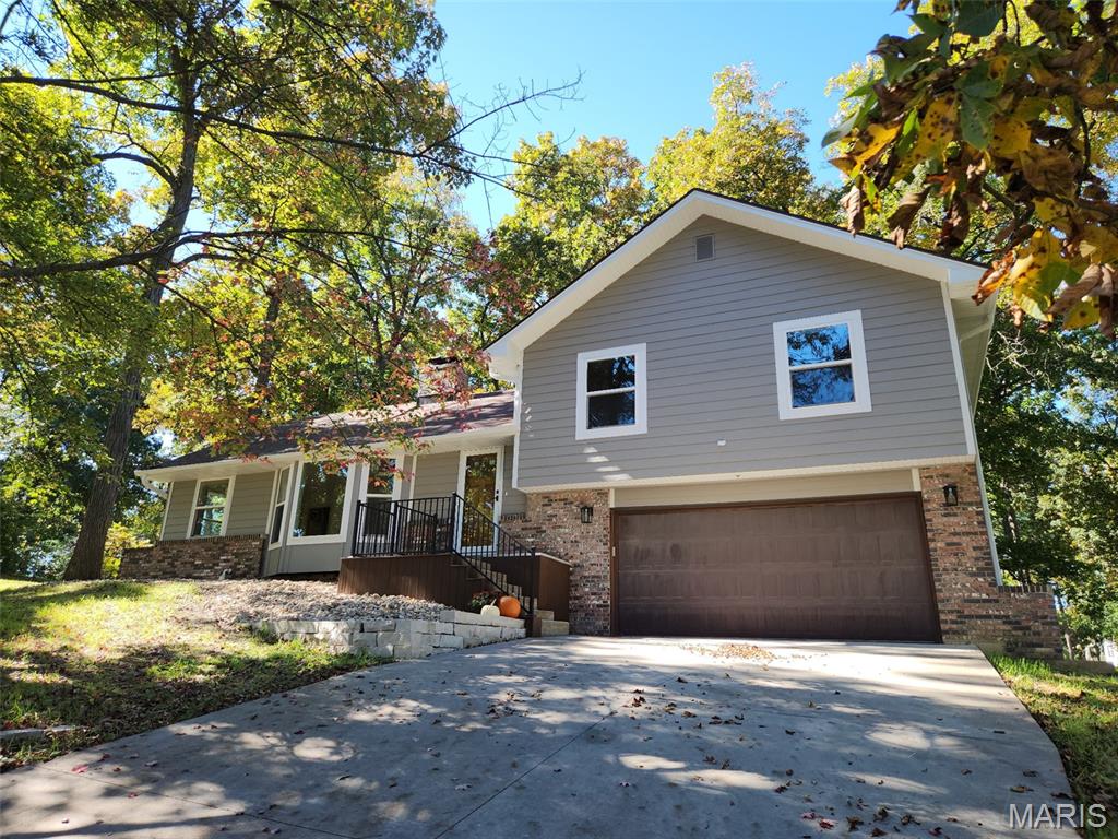 Photo of 4 Shady Lane, Kirksville, MO 63501 (MLS # 26067342)