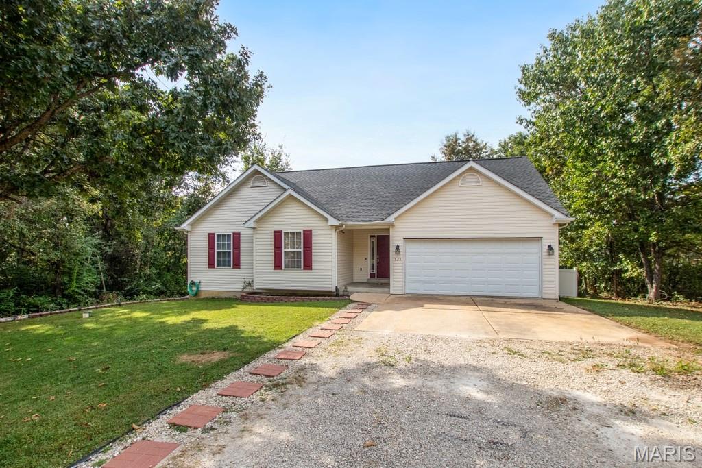 528 Bluebird Lane