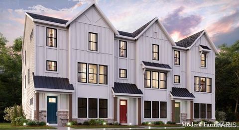 16553 Yellowwood Drive 63-302 Chesterfield MO 63017