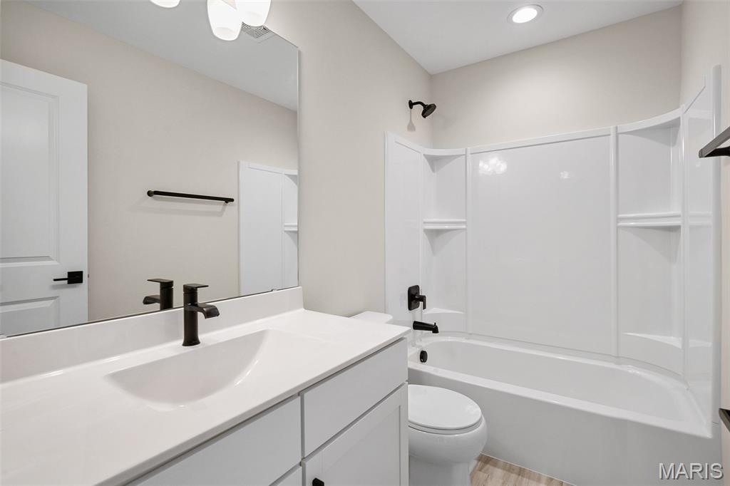 3304 White Pine Drive