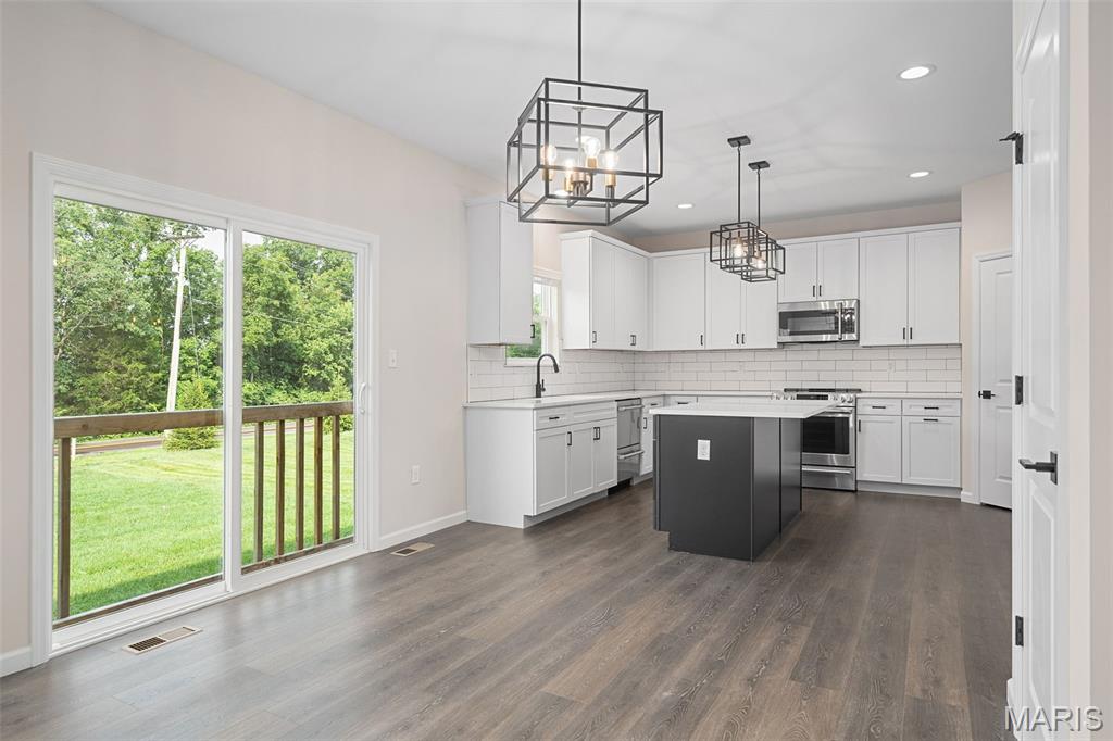 Manors at the Timbers 9 - Residential