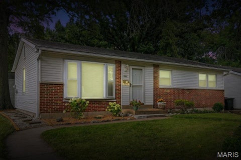 Tiny photo for 1090 Saint Joseph Street, Florissant, MO 63031 (MLS # 26049087)