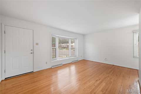 Tiny photo for 1090 Saint Joseph Street, Florissant, MO 63031 (MLS # 26049087)