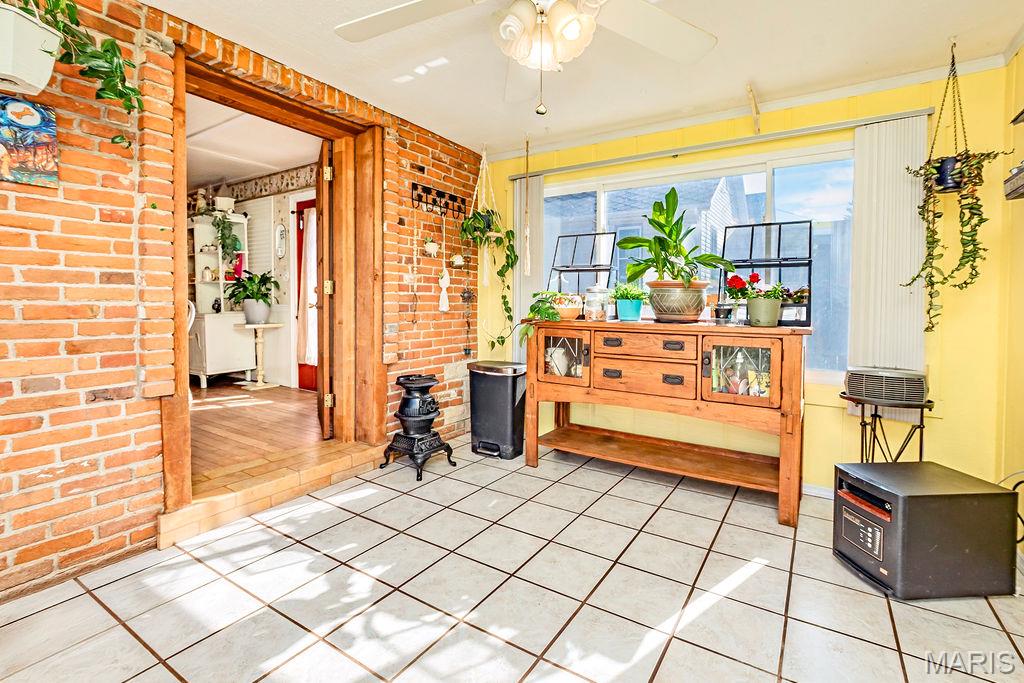 Crystal City Add 01 - Residential