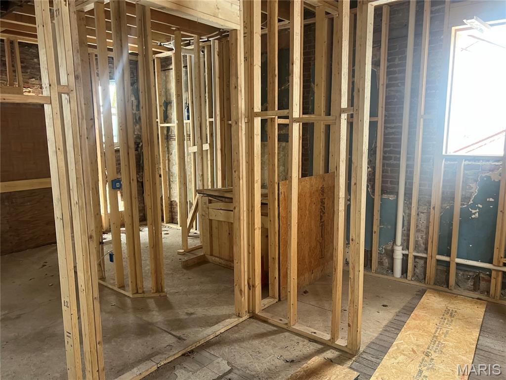 St Louis University Tr Add - Residential Income