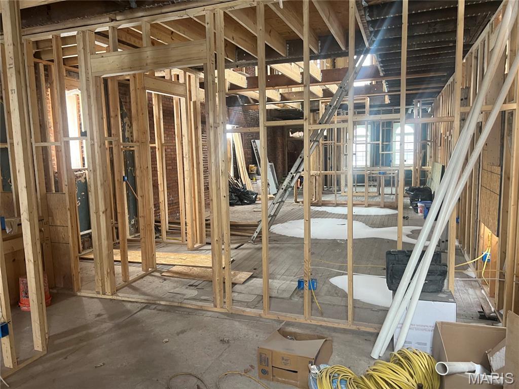 St Louis University Tr Add - Residential Income