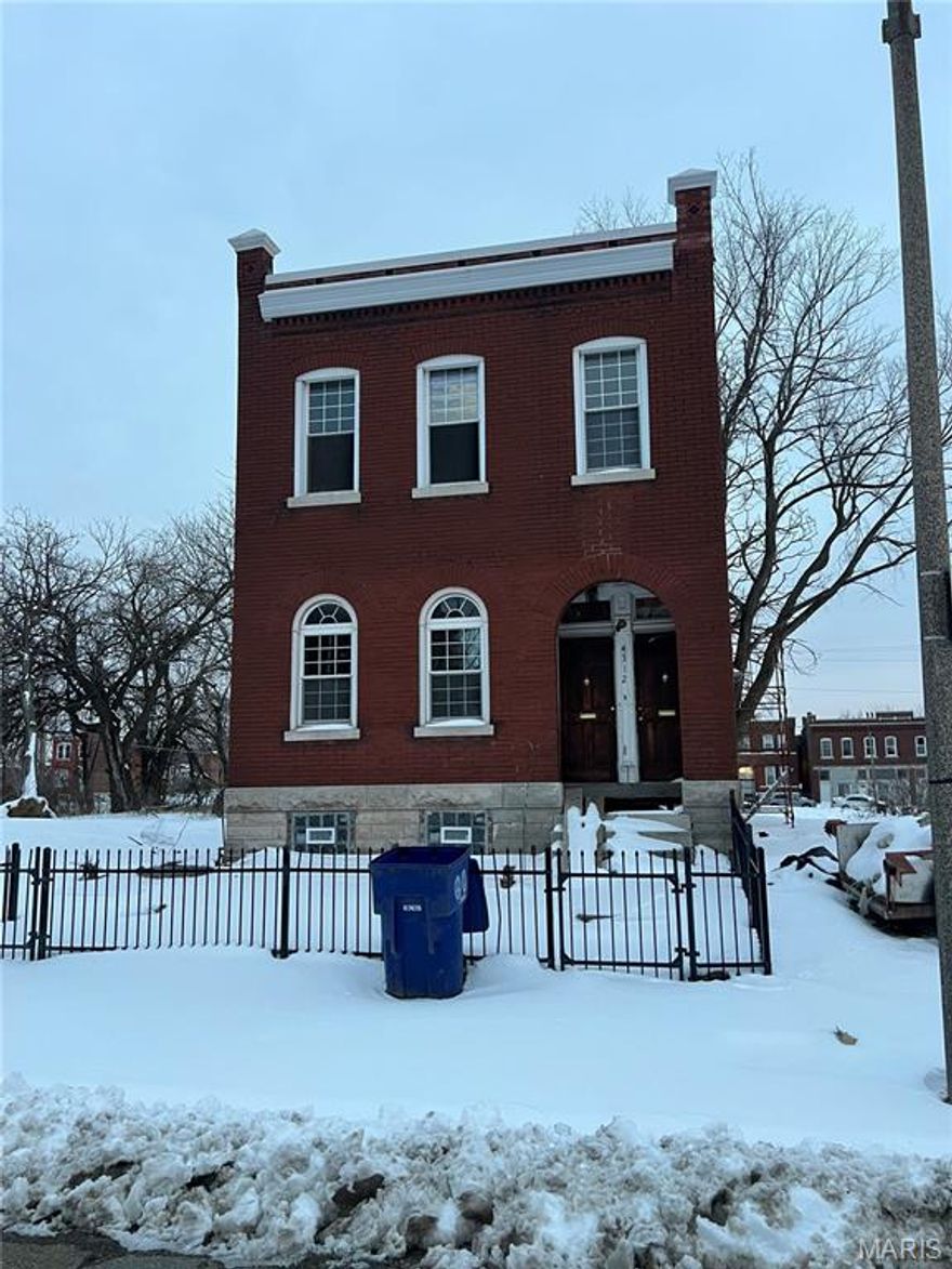 Property has been gutted inside and framed ready for your plan. Property will need to be completed.
Seller may let buyer assum the current loan,
Great location closed to the new NGA.