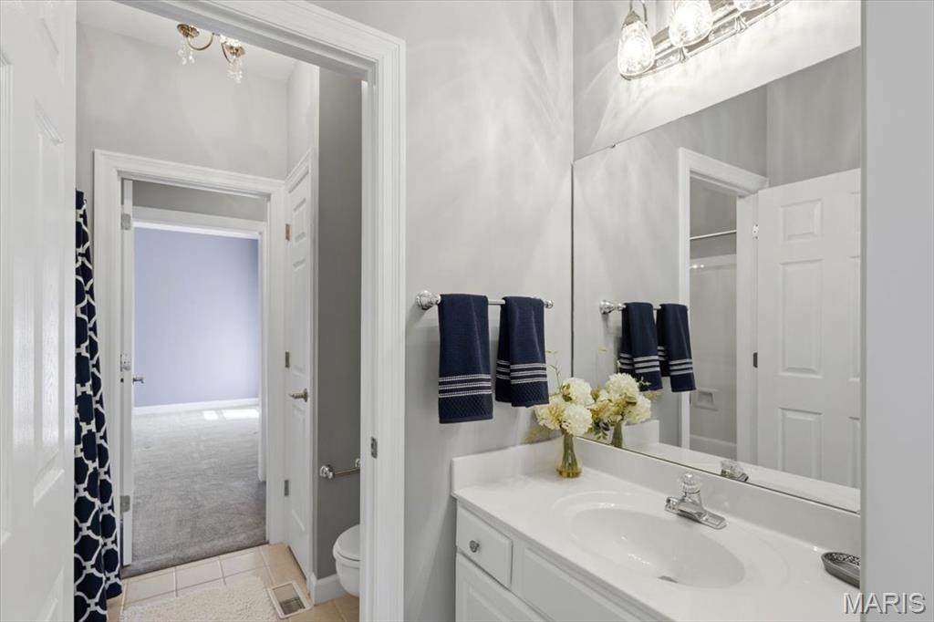 Hawk Ridge On The Green #2 - Residential