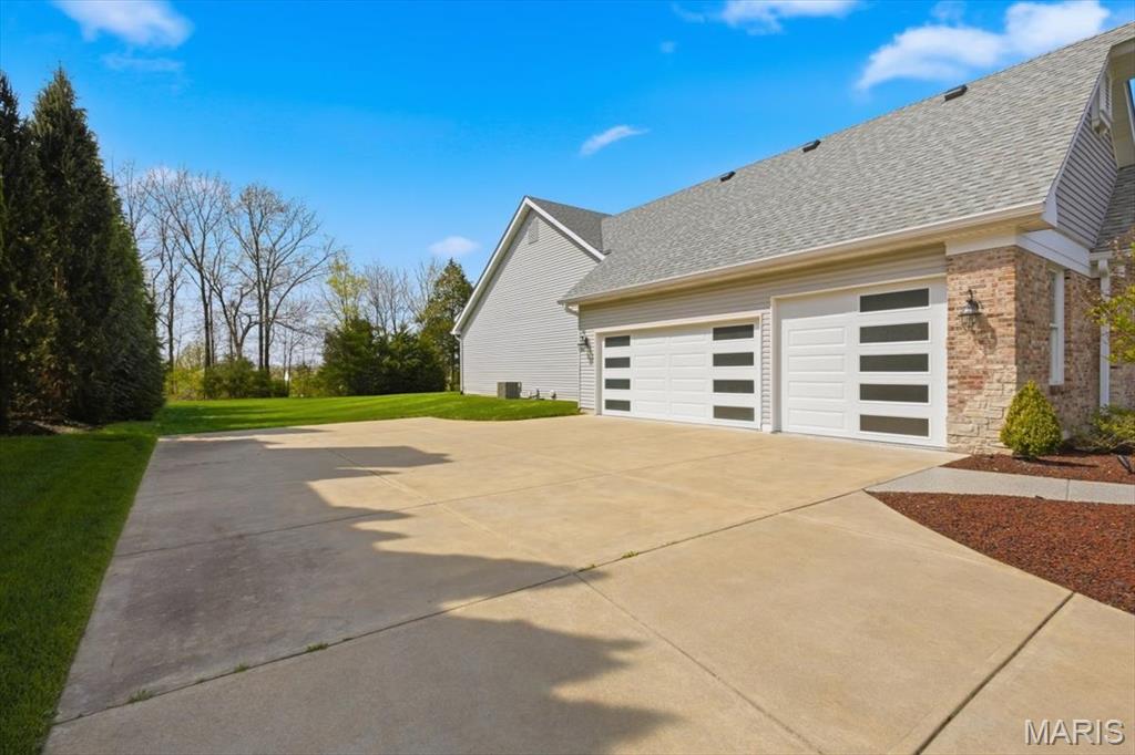 Hawk Ridge On The Green #2 - Residential