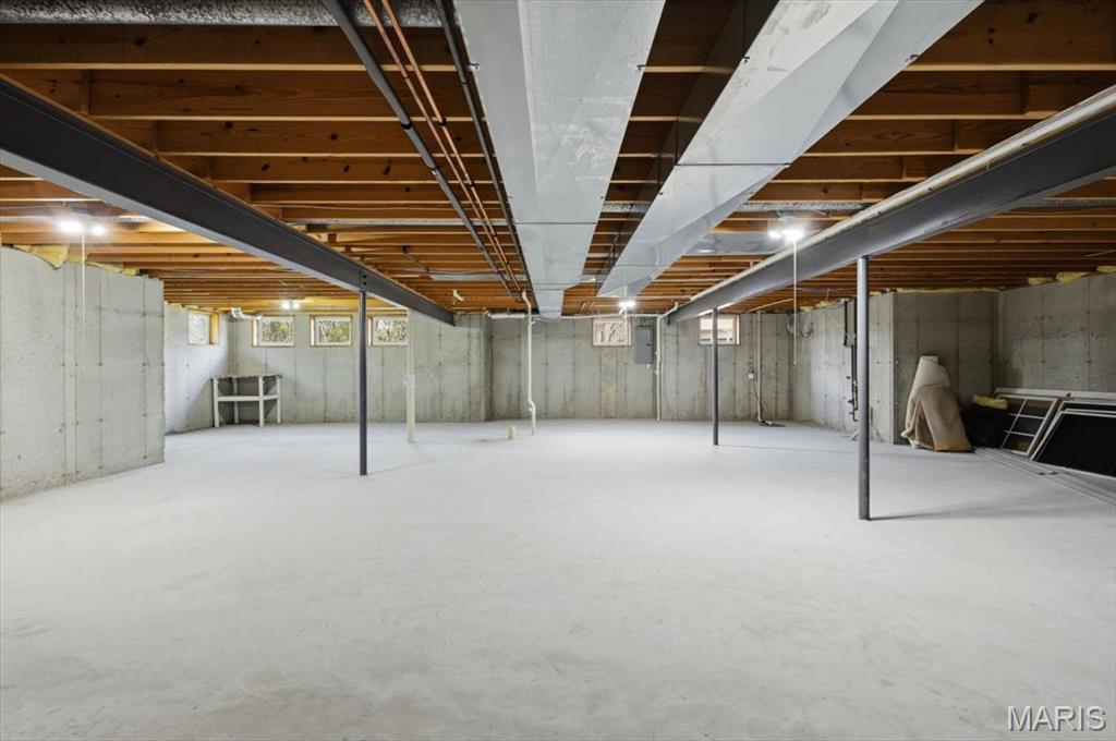 Hawk Ridge On The Green #2 - Residential