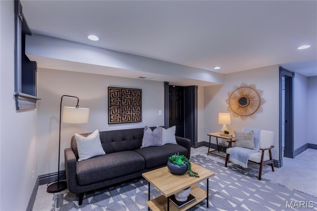 Stanfords Add - Residential