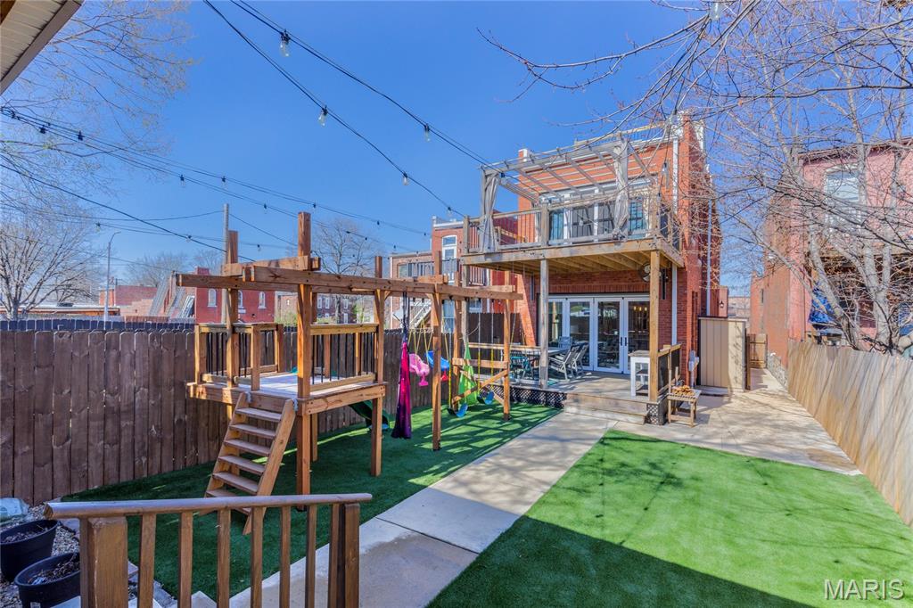 Stanfords Add - Residential