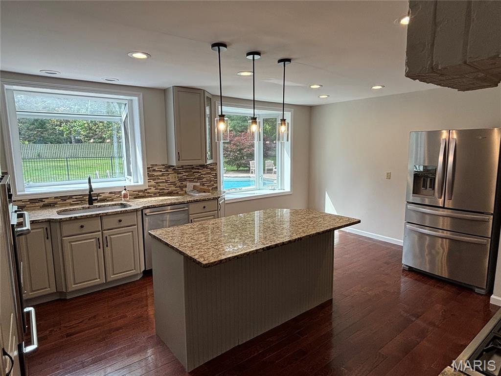 Royalgate 2 - Residential